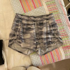 Athleta Shorts SZ medium